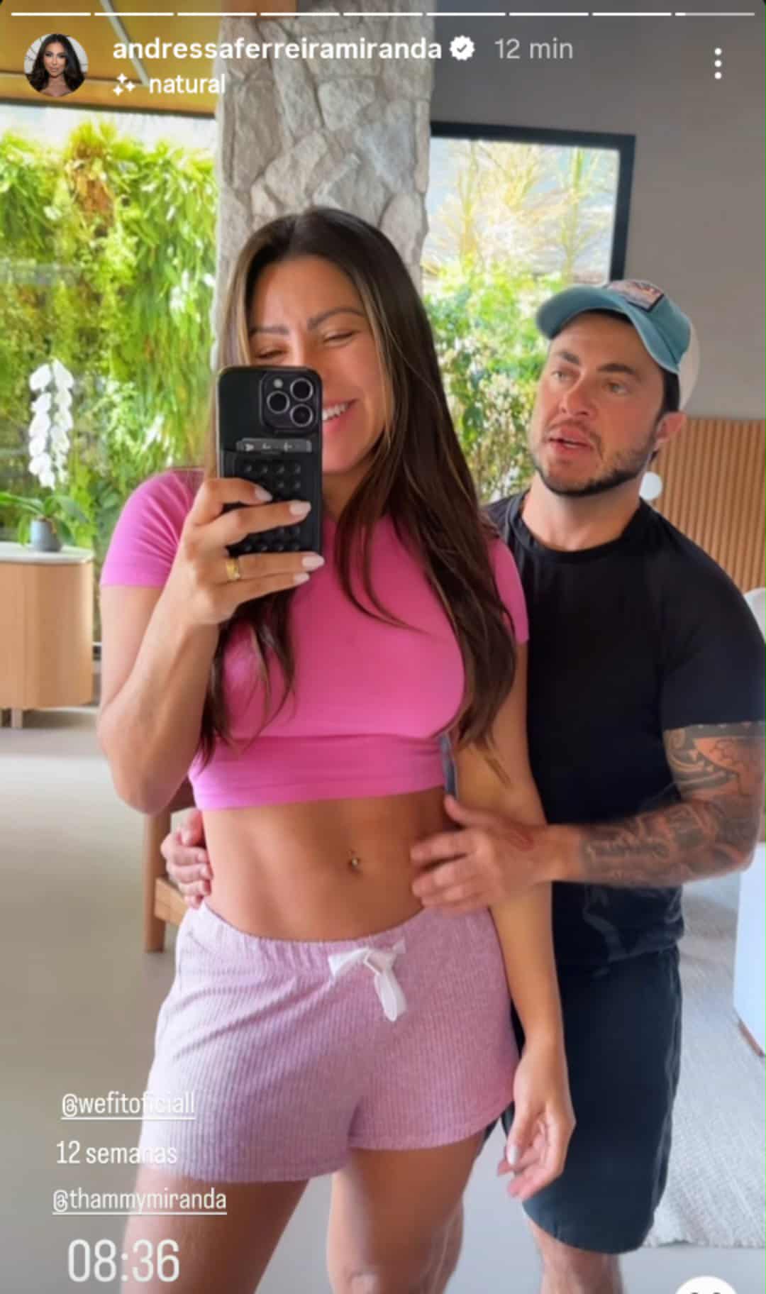 Andressa Ferreira mostra sua barriga 