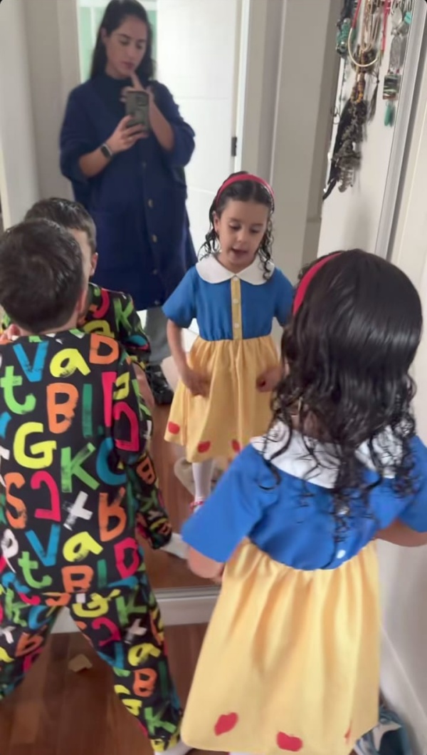 Camilla Camargo com os filhos