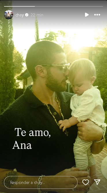 Chay Suede se declara para a filha ca&ccedil;ula &mdash; Foto: Reprodu&ccedil;&atilde;o/Instagram