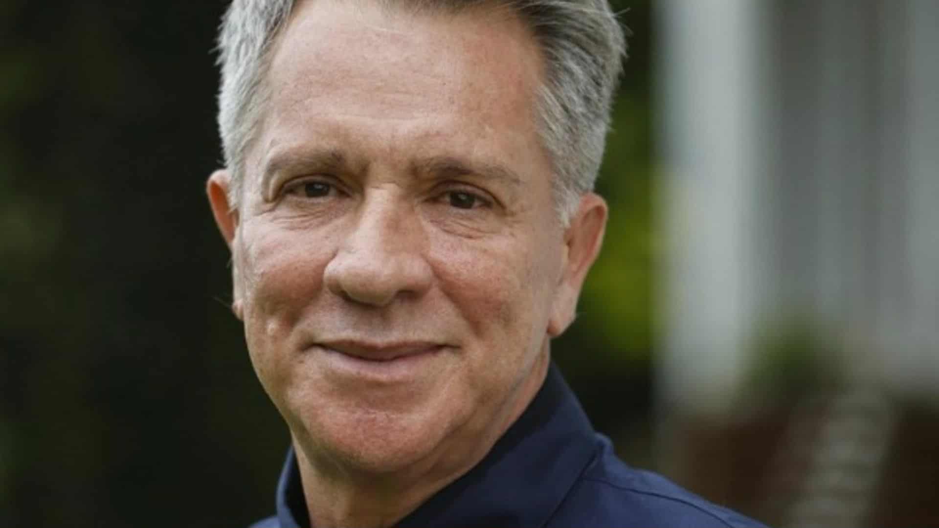 Vale Tudo: Eugênio ganha destaque ao contar passado trágico
