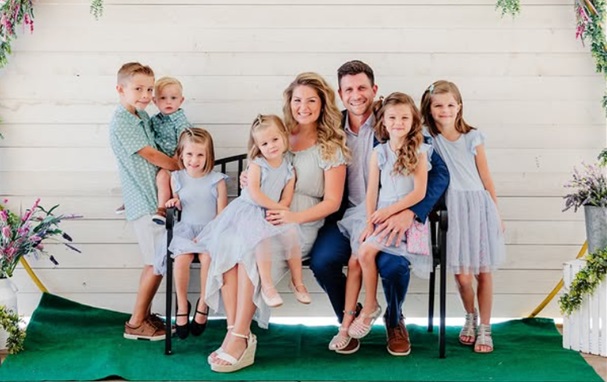 Erin Bates com a família - Foto: Reprodução / Instagram