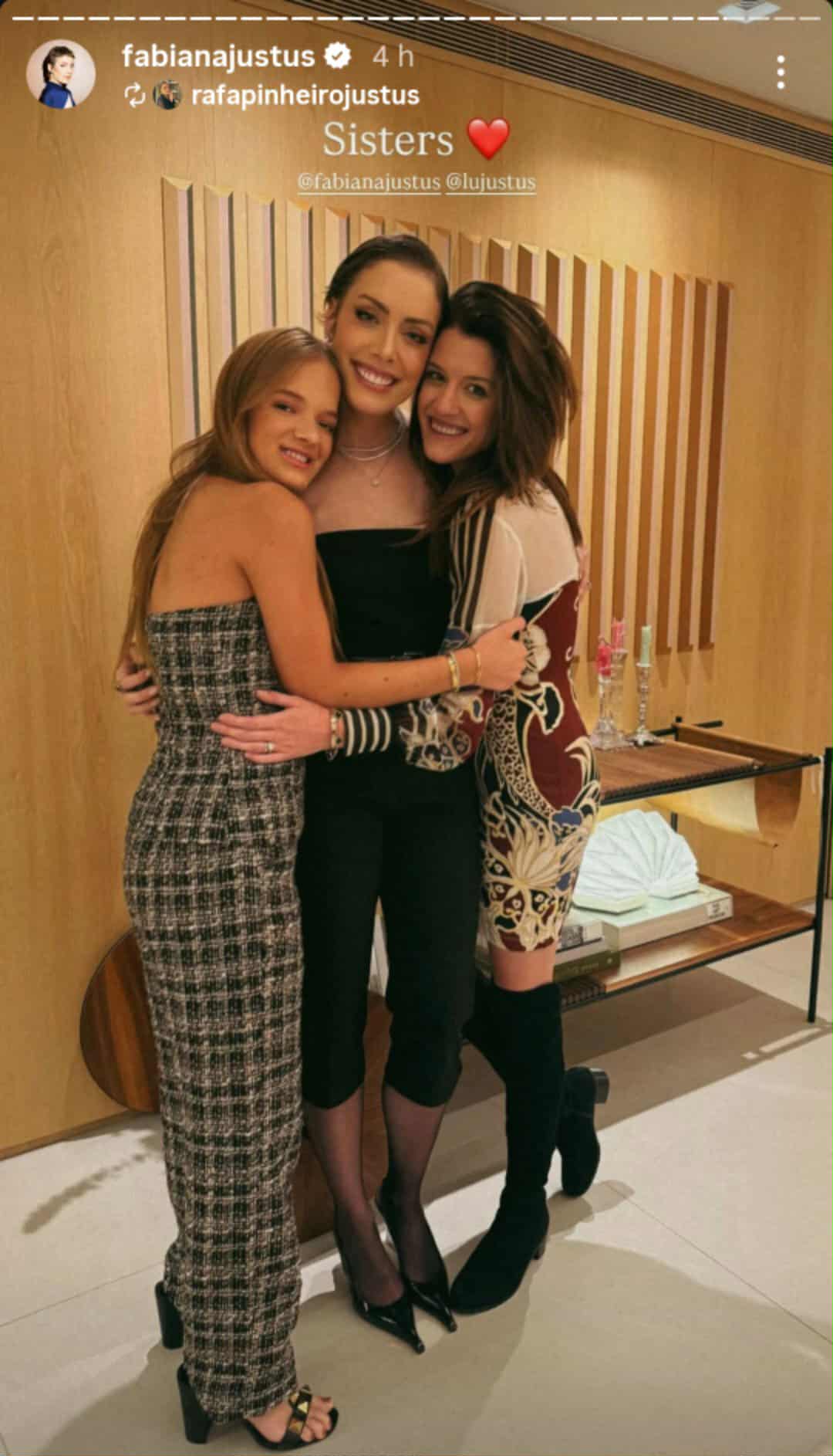 Fabiana Justus com as irm&atilde;s