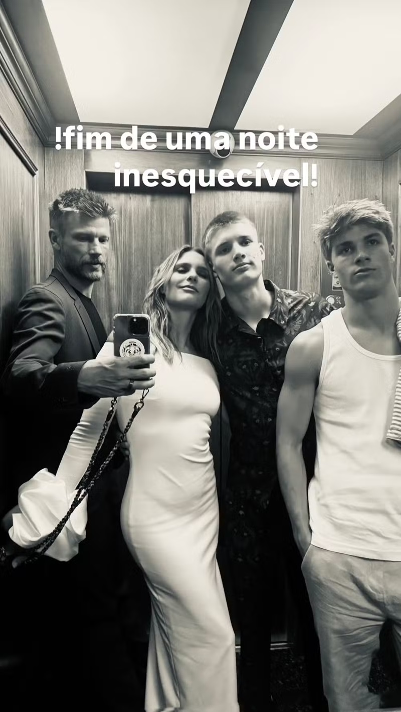 Rodrigo Hilbert e Fernanda Lima com os filhos — Foto: Reprodução/Instagram