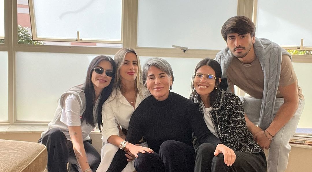 Gloria Pires &eacute; m&atilde;e de Cleo, Anttonia, Ana e Bento - Foto: Reprodu&ccedil;&atilde;o / Instagram