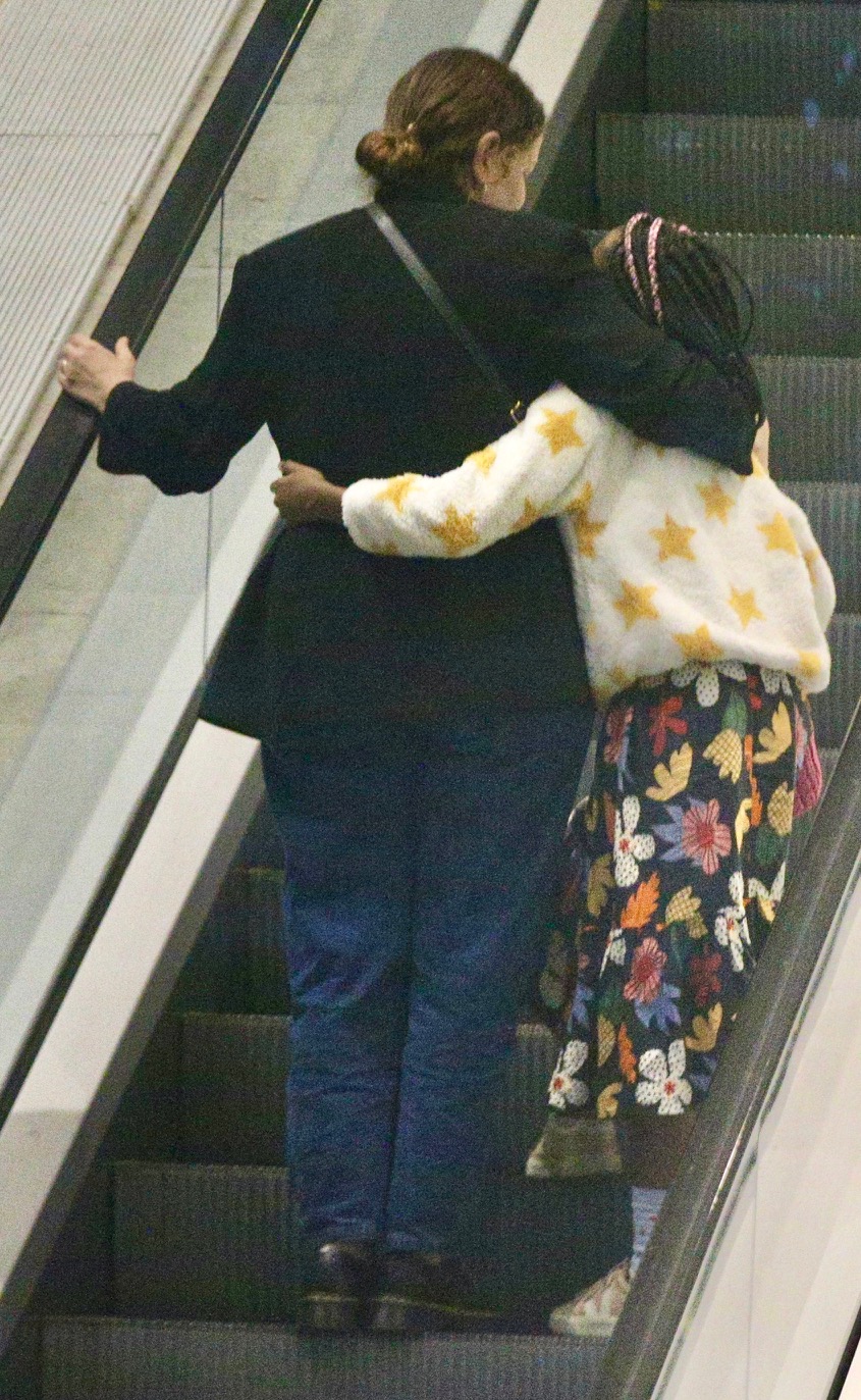Leandra Leal com a filha - Fotos: Thiago Martins/ Agnews