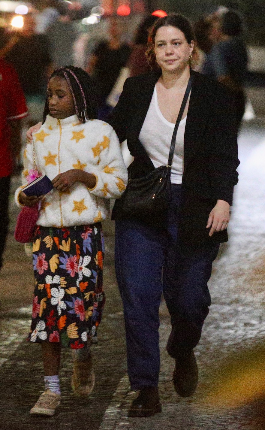 Leandra Leal com a filha