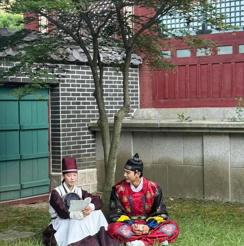 Yoona e Lee Chae Min - Foto: Reprodução/Instagram