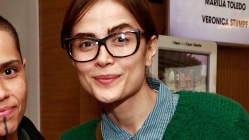 Maria Casadevall faz rara aparição com a namorada - Foto: Van Campos/AgNews
