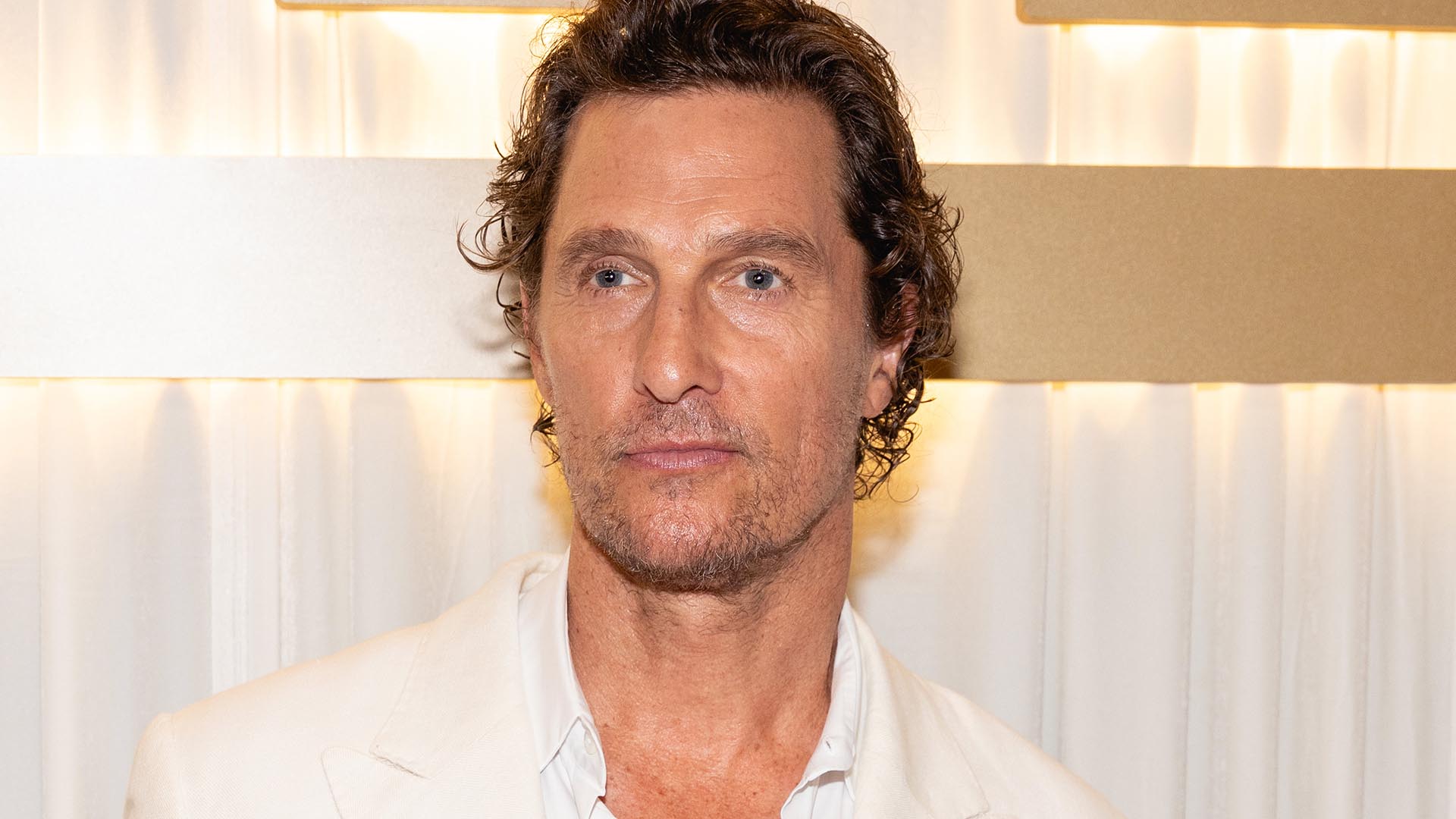 Matthew McConaughey lança livro de memórias e revela conexão com o Brasil