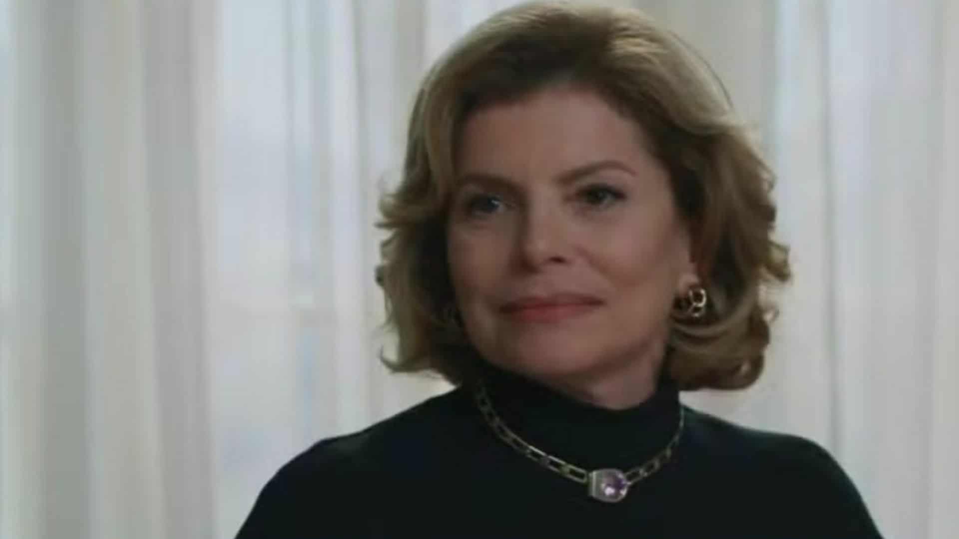 Vale Tudo: Odete ignora crime cometido por César e se casa com ele