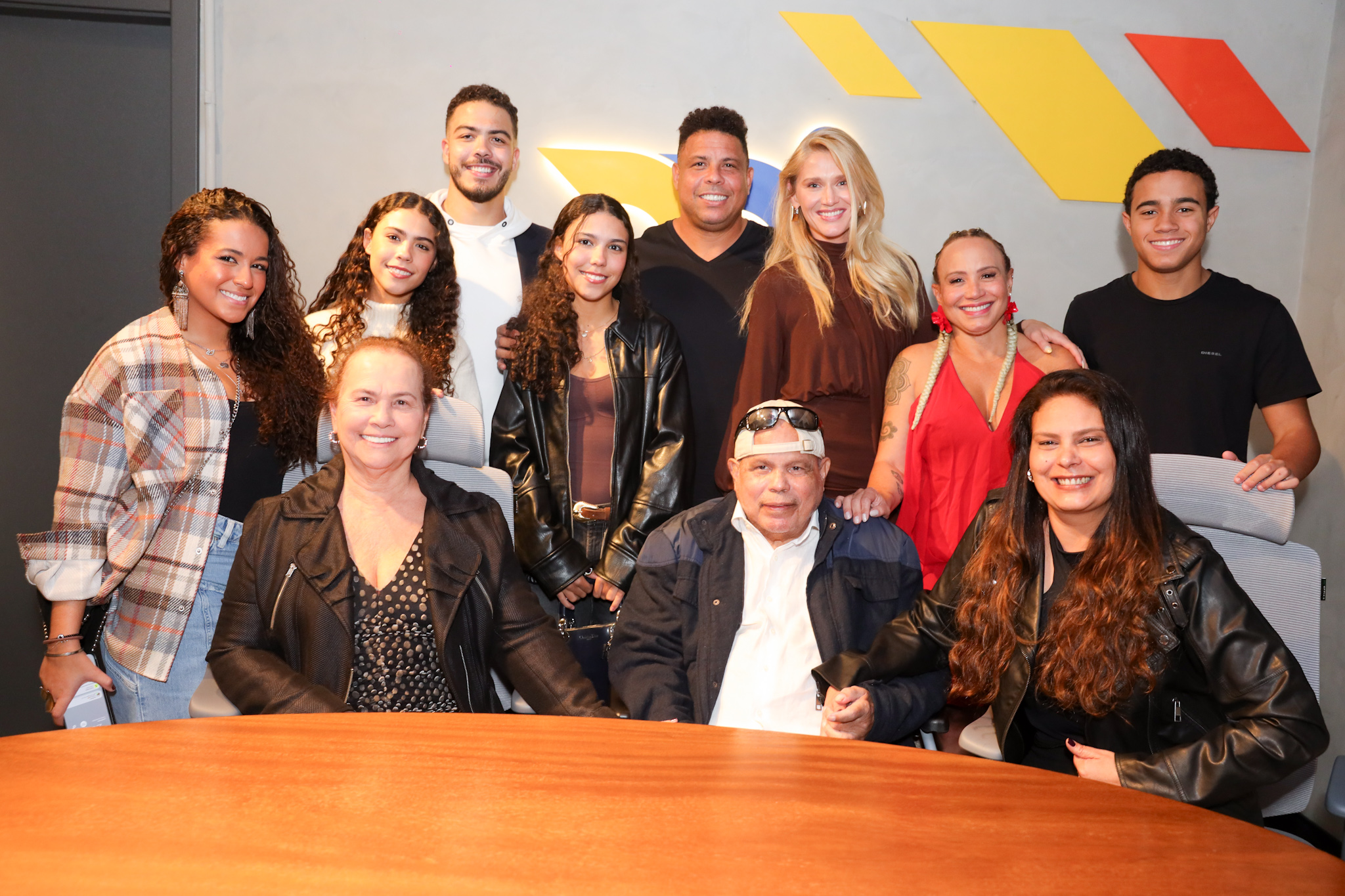 Ronaldo Nazário com a família - Foto: Lucas Ramos / Brazil News