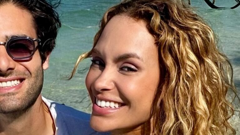 Sarah Andrade posta fotos raras com o namorado e se declara: ‘O meu inesperado mais esperado!’