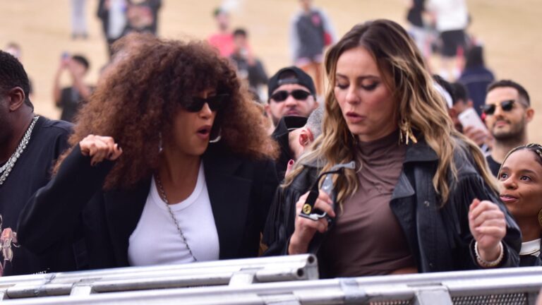 Rivais em Vale Tudo, Taís Araujo e Paolla Oliveira dançam juntas no The Town