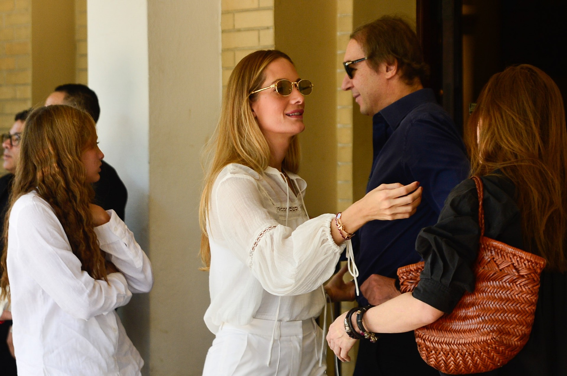 Schynider Moura e familiares na missa de sétimo dia de Anne Marie em SP - Fotos : Eduardo Martins / Brazil News