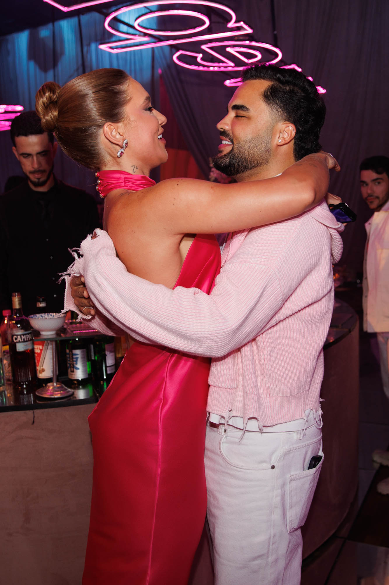 Virginia e Lucas Guedez - Foto: Brazil News