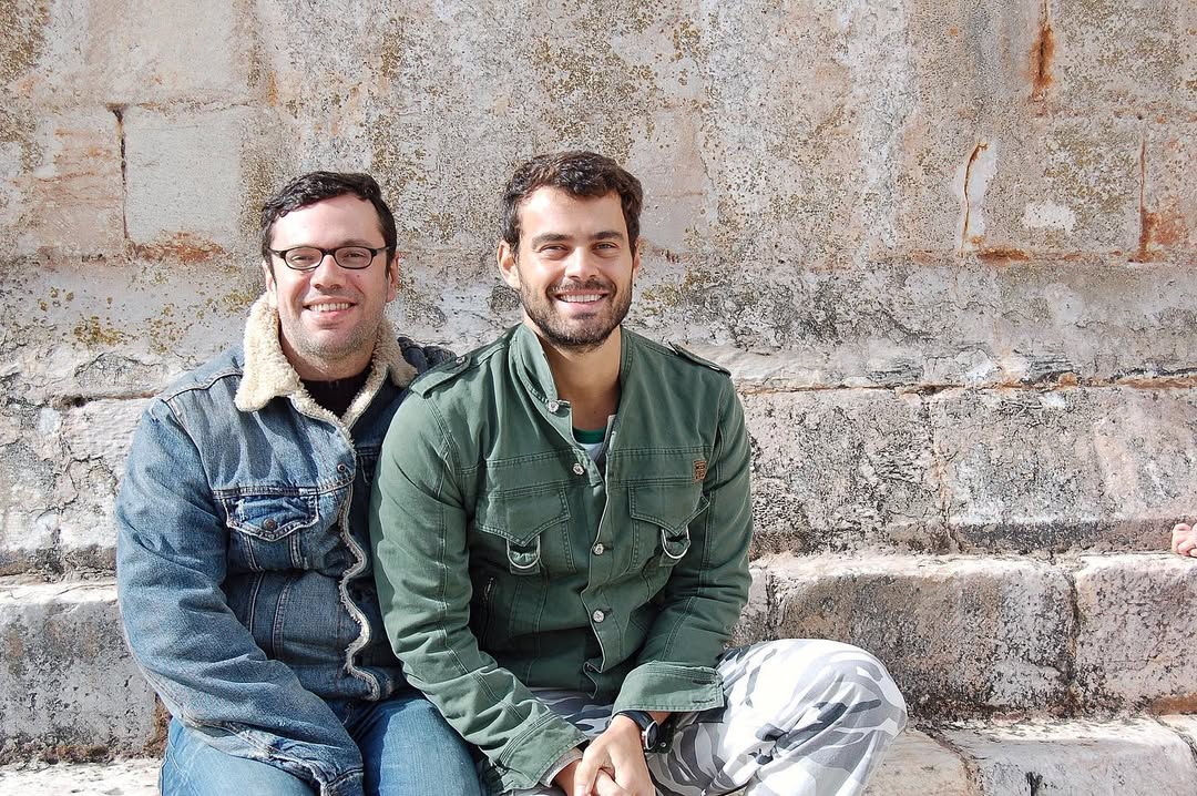 Carmo Dalla Vecchia e João Emanuel Carneiro - Foto: Reprodução/Instagram@carmodallavecchia