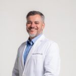 Dr. Marcelo Moreira