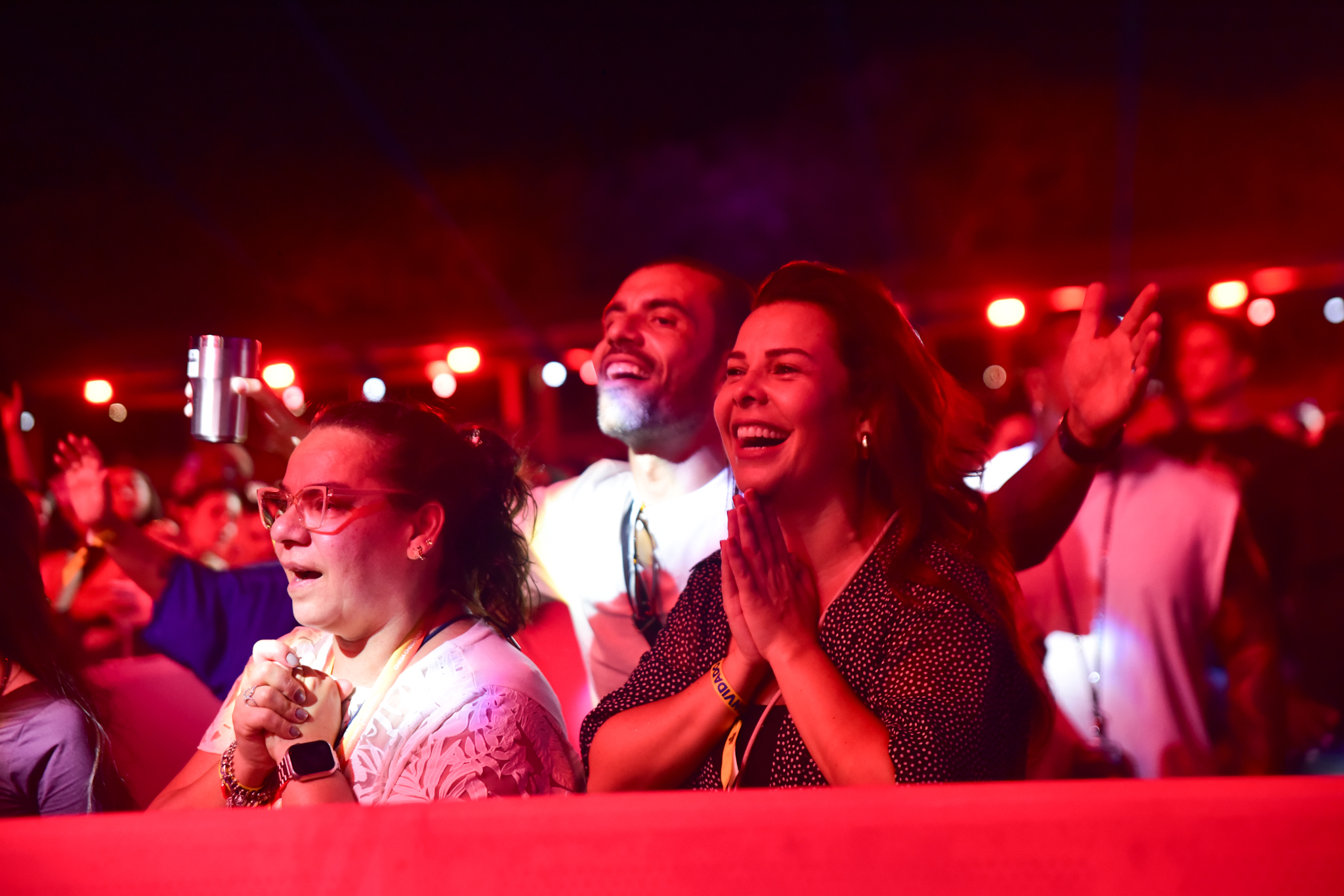 Fernanda Souza no show de Thiaguinho - Foto: Leo Franco e Natália Rampinelli / AgNews