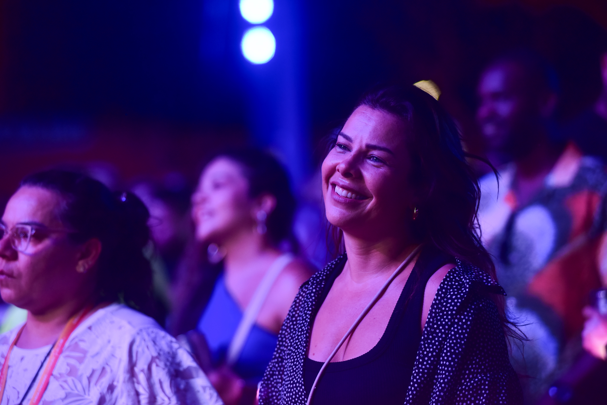 Fernanda Souza no show de Thiaguinho - Foto: Leo Franco e Natália Rampinelli / AgNews