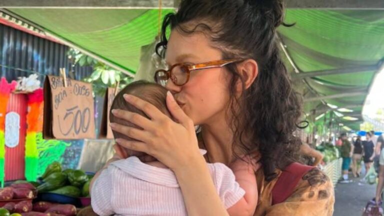 Manu Gavassi e a pressão estética no pós-parto; psicóloga perinatal explica como lidar