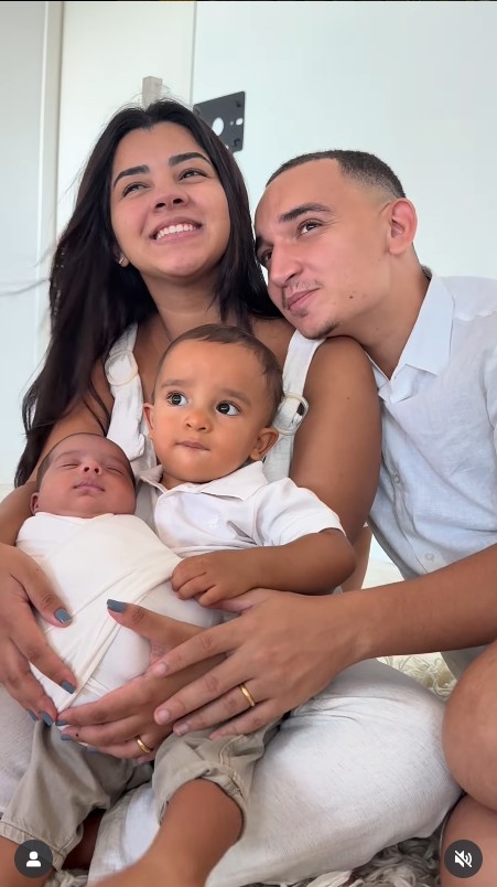Ary Mirelle e João Gomes são pais de Jorge e Joaquim - Reprodução / Instagram @arymirelle
