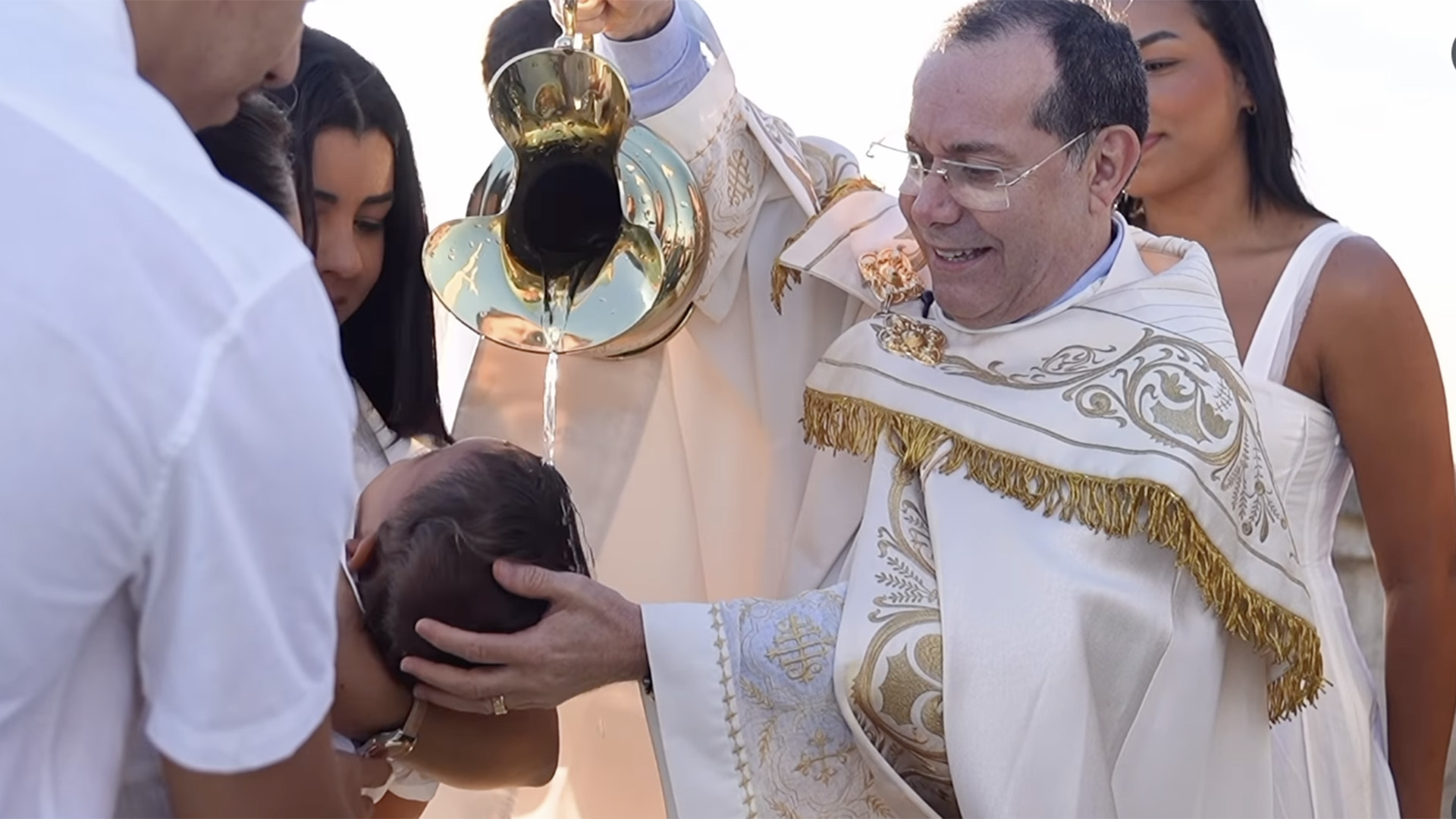 Batizado dos filhos de João Gomes e Ary Mirelle - Foto: Reprodução / Instagram @joaogomescantor