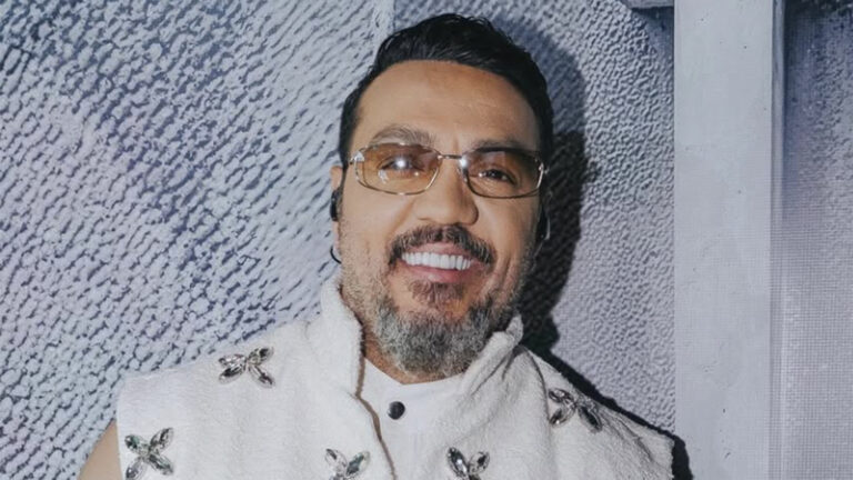 Saiba quem é a loira que estava com Belo na saída de show no RJ