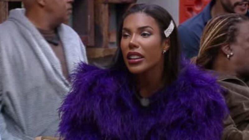A Fazenda 17: Carol é expulsa do reality na reta final por agressão