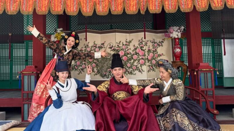 Elenco 'Bon Appétit, Vossa Majestade' - Foto: Reprodução/Instagram