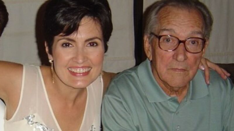 Fátima Bernardes comove ao lamentar morte na família: ‘Ocupou esse lugar’