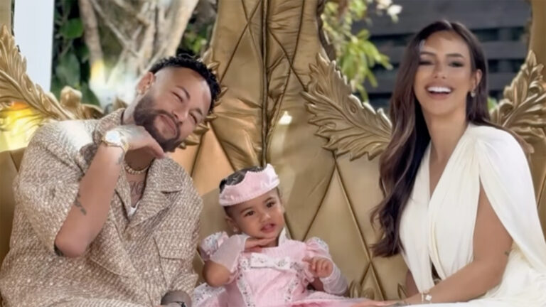 Mavie usa look de princesa em seu aniversário de 2 anos. Veja as fotos