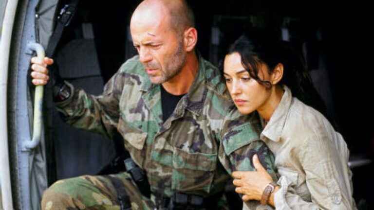 Thriller militar com Bruce Willis e Monica Bellucci marcou época com tensão; saiba onde assistir – CARAS Indica