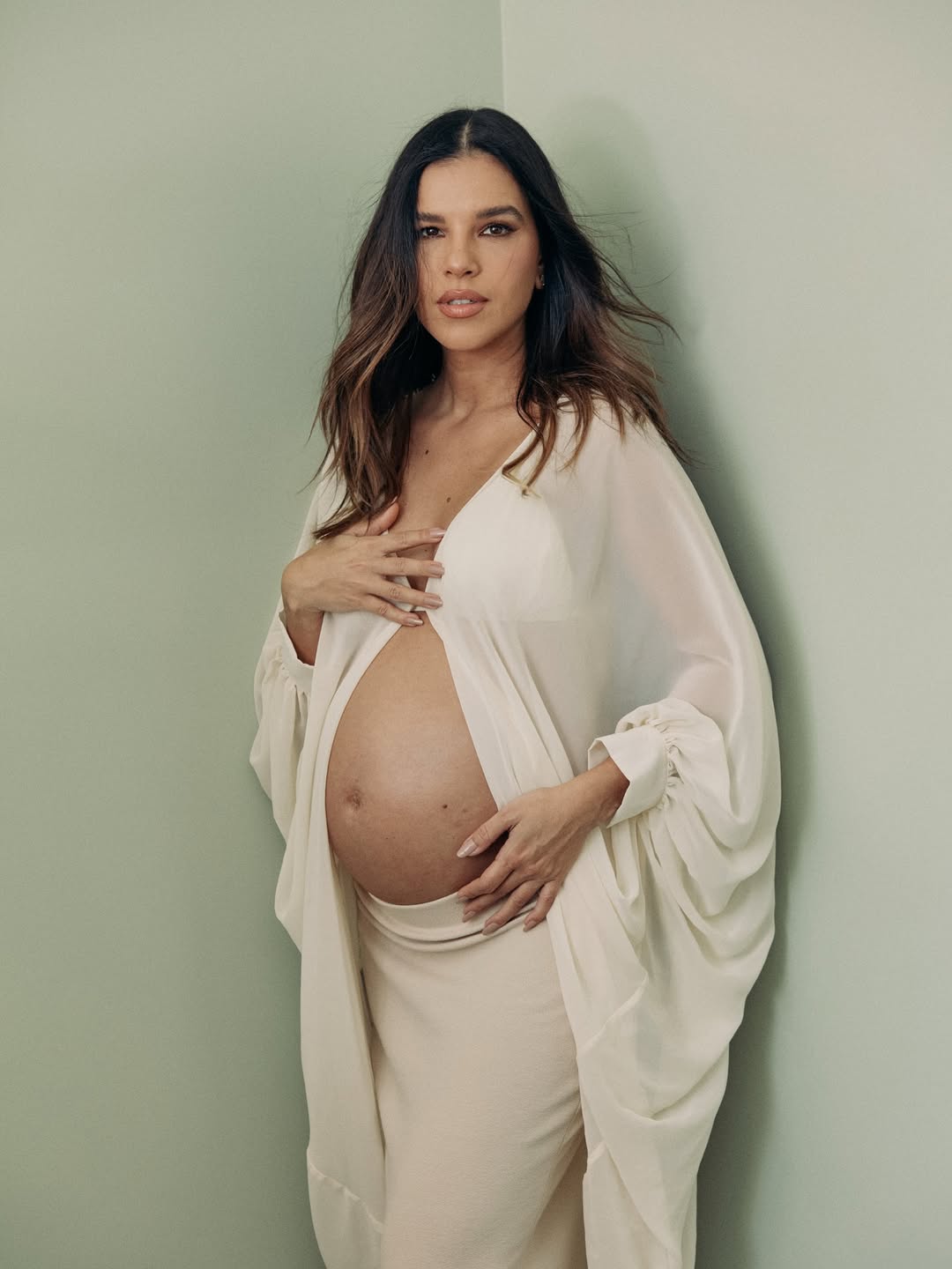 Mariana Rios - Foto: Reprodução / Instagram @marianarios @andrenicolau