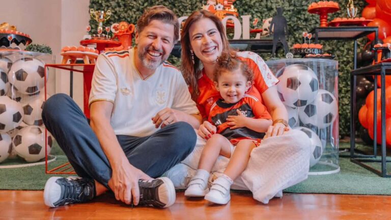 Michelle Loreto mostra tema escolhido pela filha para sua festa de dois anos: ‘Encantada’