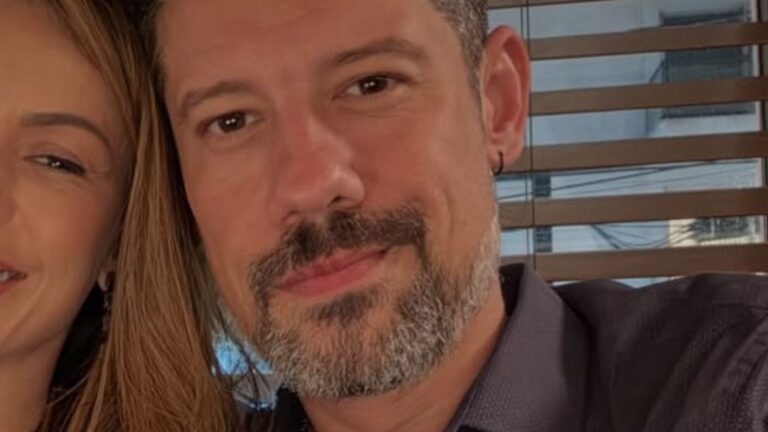 Phelipe Siani exibe fotos raras com a namorada em data especial: ‘Voltei a acreditar’