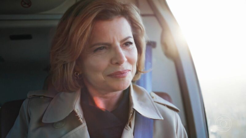 Odete Roitman (Debora Bloch) na novela Vale Tudo - Foto: Globo / Reprodução