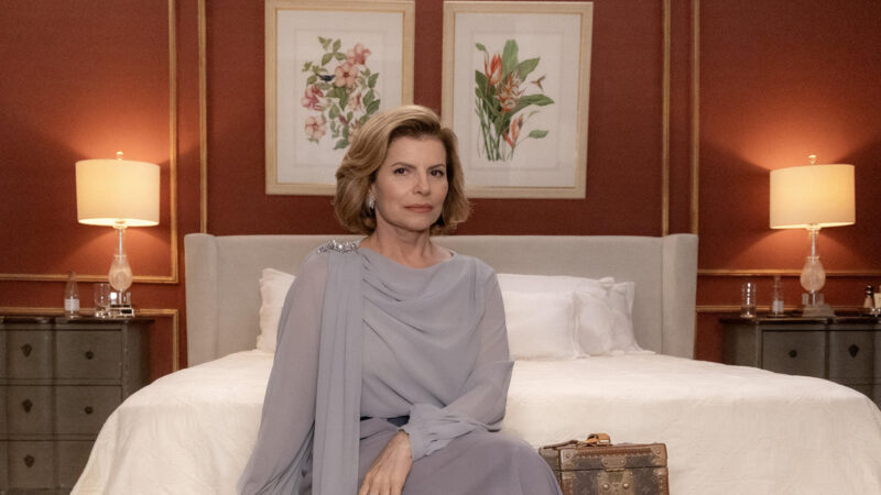 Odete Roitman (Debora Bloch) na novela Vale Tudo - Foto: Reprodução / Globo