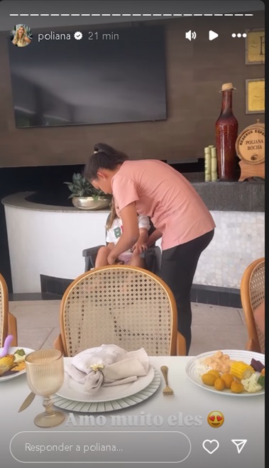 Poliana Rocha mostra almoço com os netos em sua casa - Foto: Reprodução /@poliana