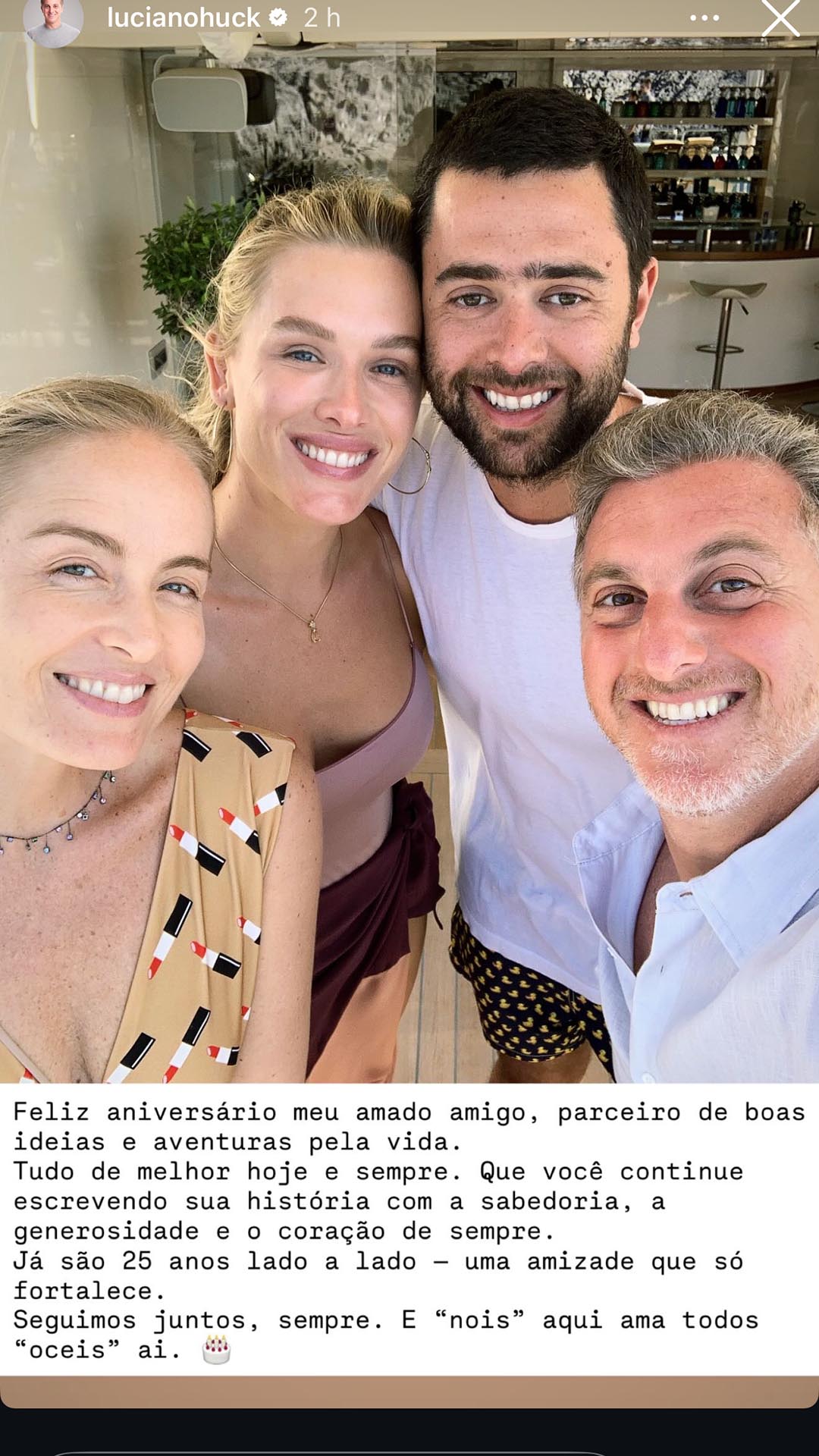 Angélica, Fiorella Mattheis, Roberto Marinho Neto e Luciano Huck - Foto: Reprodução / Instagram @lucianohuck