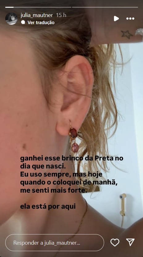 Julia Mautner exibe presente dado por Preta Gil - Reprdução/Instagram @julia_mautner