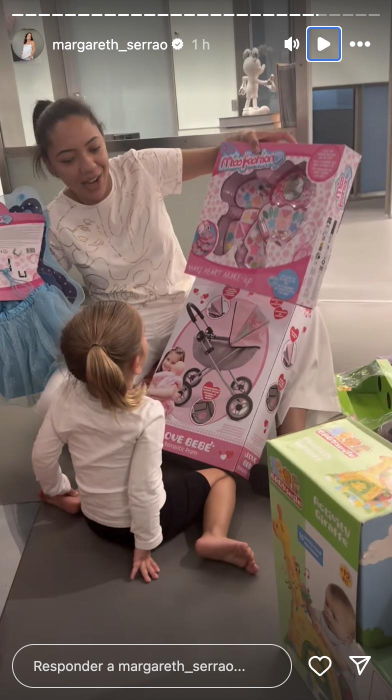 Vini Jr dá vários presentes para os filhos de Virginia Fonseca - Foto: Reprodução / Instagram