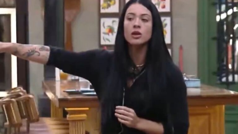 A Fazenda 17: Rayane discute com peoa rival e dispara: ‘Te aturando’