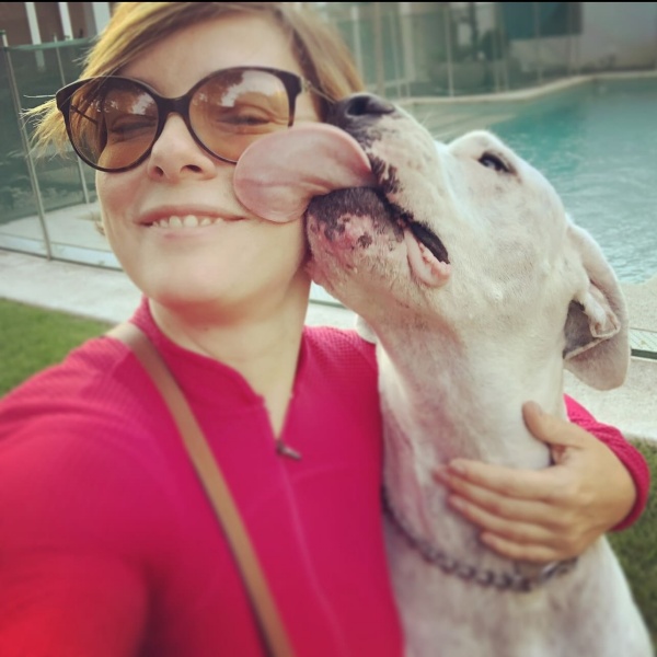 Regiane Alves lamenta morte de cachorrinha - Foto: Instagram