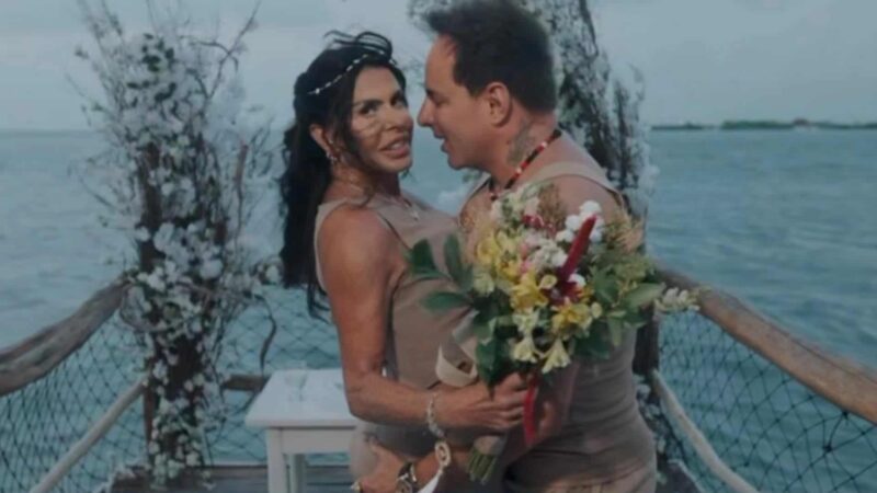 Gretchen explica detalhe de renovação de votos com Esdras de Souza: ‘De madeira’