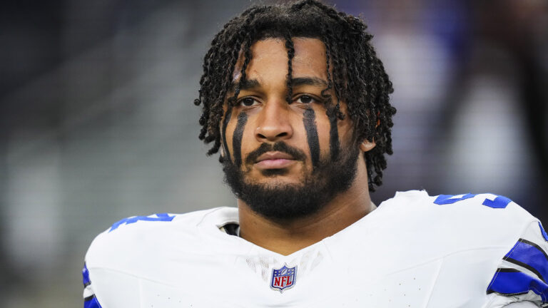 Causa da morte do jogador da NFL Marshawn Kneeland é revelada