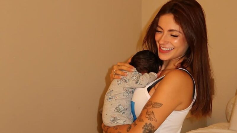 Por que Nathalia Valente não deixa o bebê com o pai? Especialista explica dilema materno