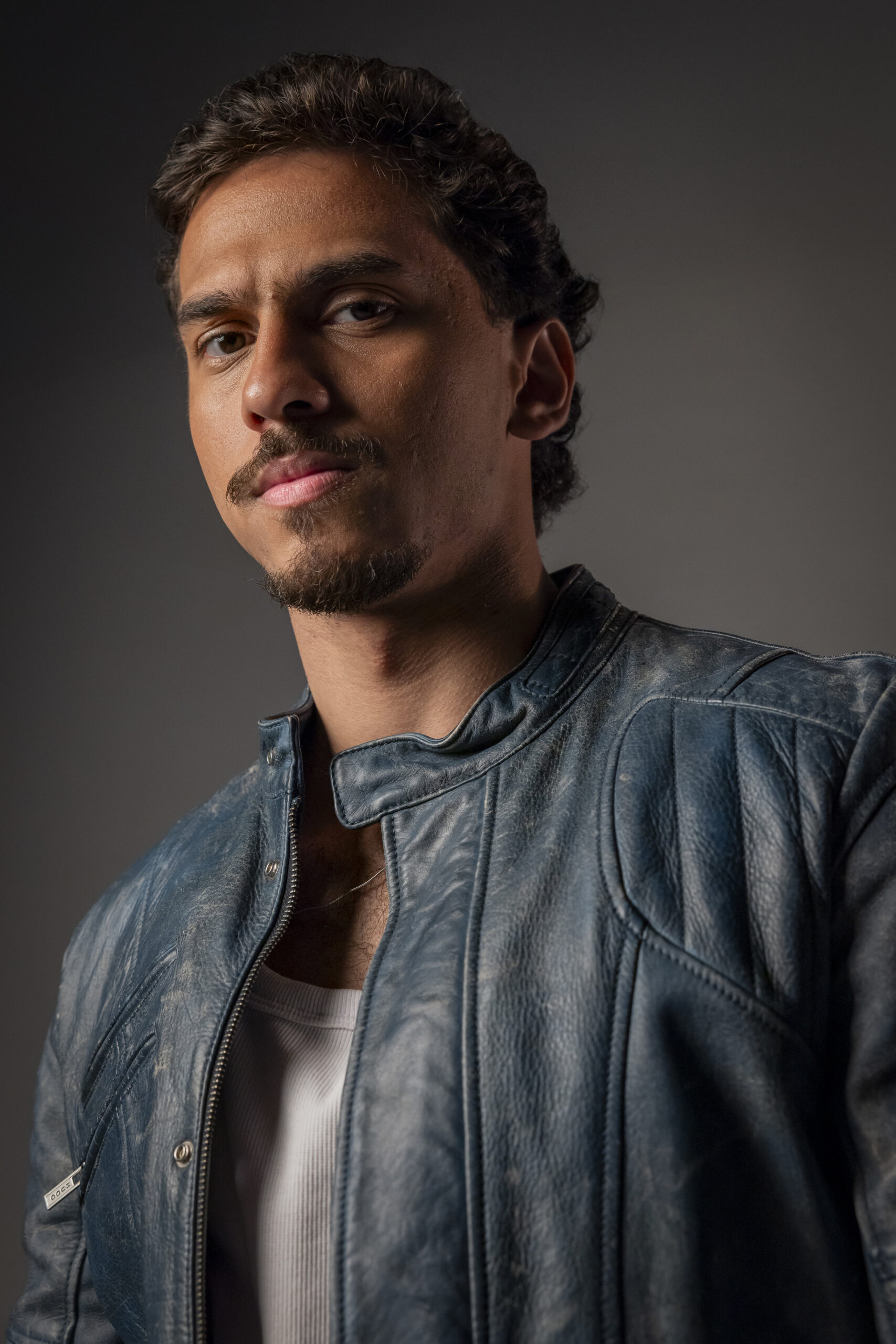 Roberto (Ruan Aguiar) - Foto: Globo / Fabio Rocha