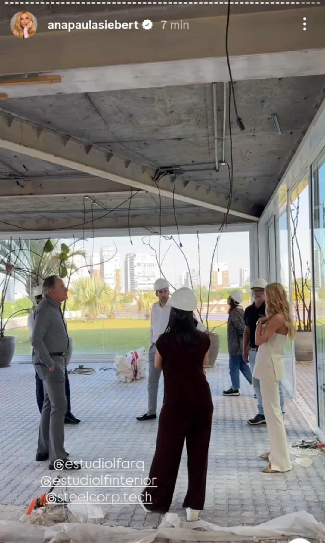 Ana Paula Siebert mostra obra de sua mansão - Foto: @anapaulasiebert