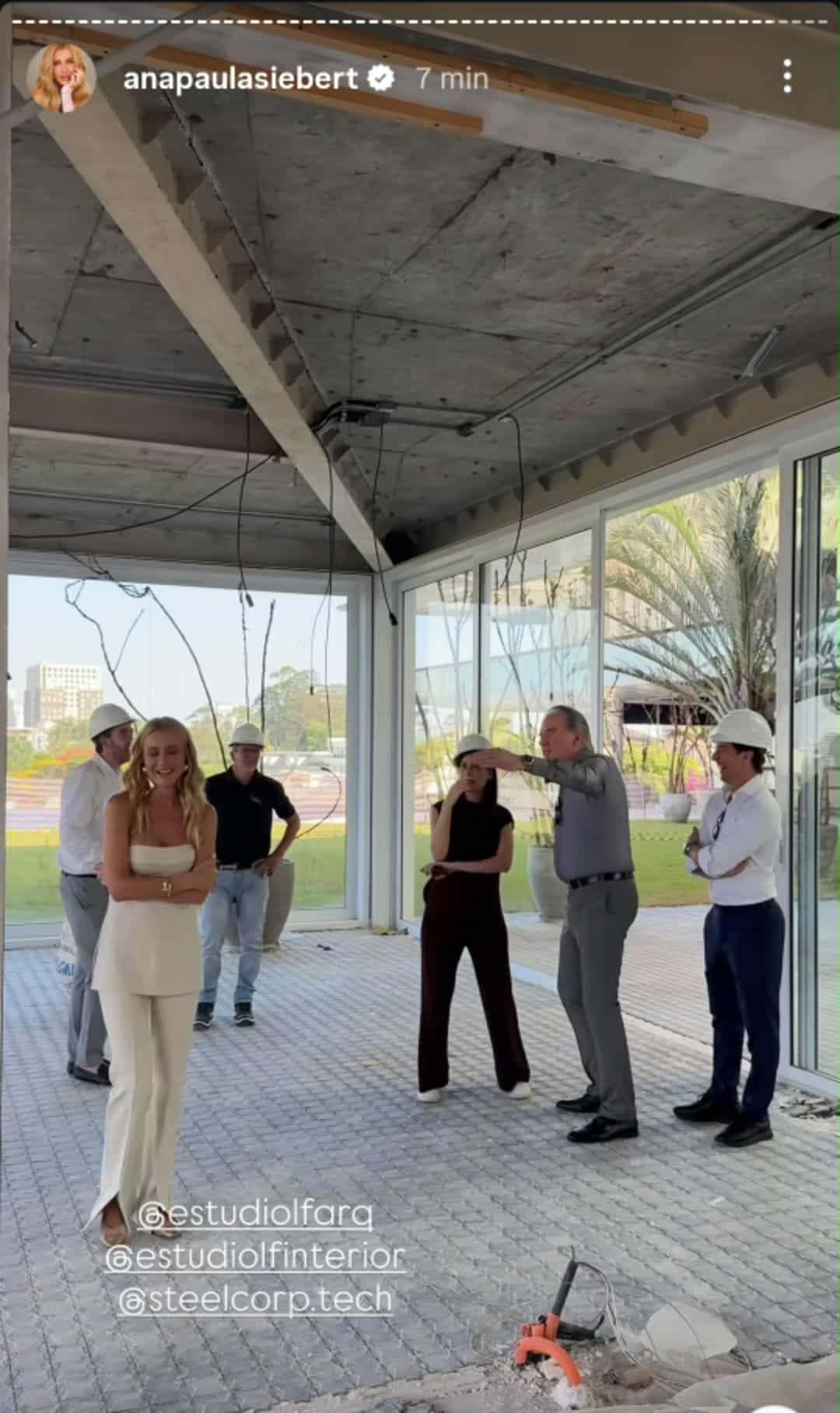 Ana Paula Siebert mostra obra de sua mansão - Foto: @anapaulasiebert