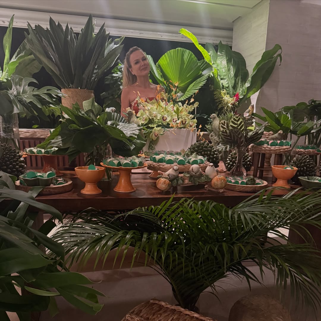 Eliana celebra aniversário de 53 anos - Foto: Reprodução / Instagram @eliana 